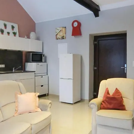 1 Bedroom Lovely In